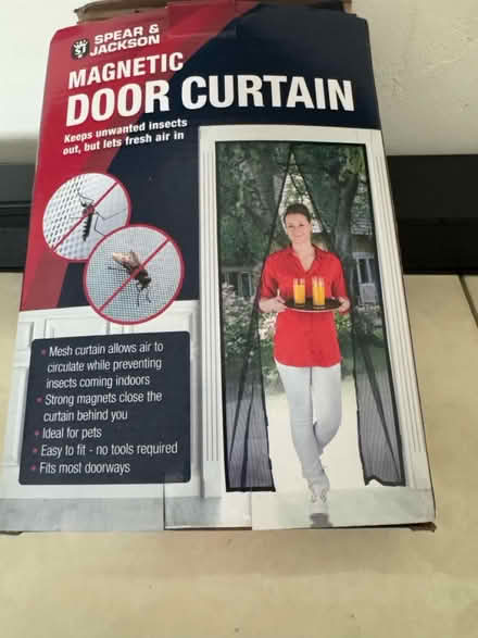 Photo of free Magnetic door curtin (East dulwich SE22) #2