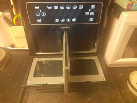 Photo of free Brand new Air Fryer, used once (Hertsmere WD6) #1