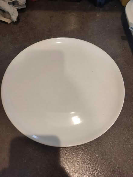 Photo of free White dinner plate (Walthamstow Village E17) #1
