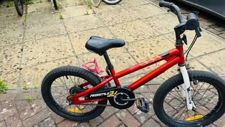 Photo of free Kids’ Bicycle 18” (Earlsfield SW18) #2