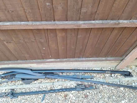 Photo of free Roof bars (Hibaldstow) #1