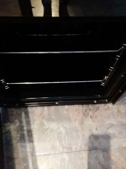 Photo of free 🧁 Indesit Electric Cooker – Double Oven & Ceramic Hob (Holmer Green HP15) #4
