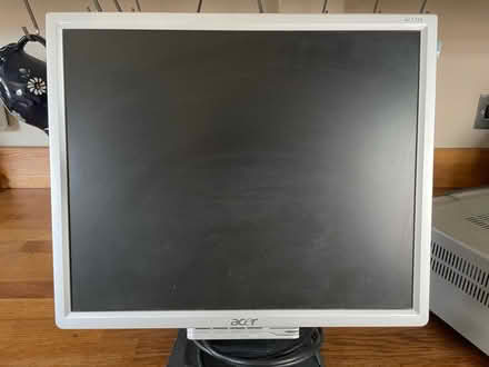 Photo of free Acer Screen (Harrogate HG2) #1