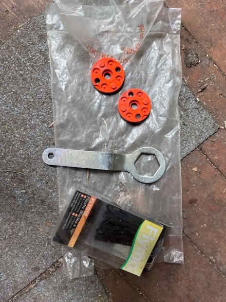 Photo of free Flymo bits (NR2 near Earlham Cemetery) #1