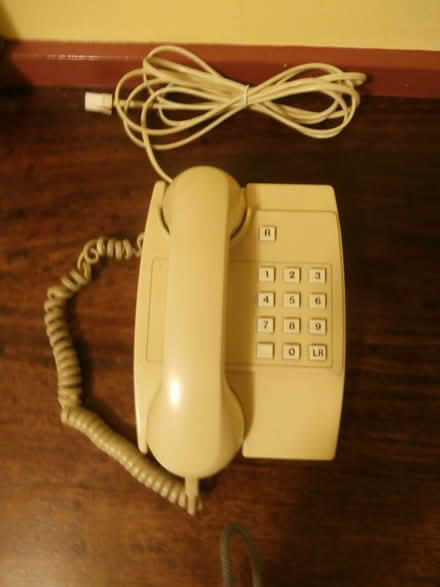 Photo of free A Working Vintage Landline Telephone (Maxton TD6) #1