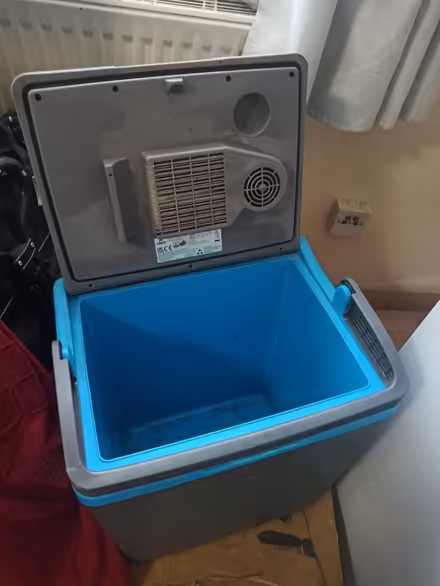 Photo of free Cooler Doesn't work (E14) #3
