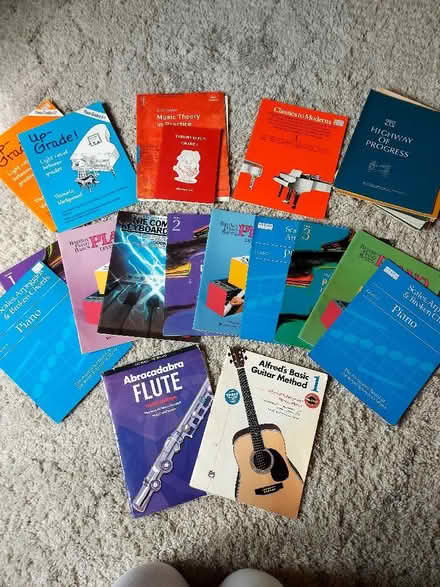 Photo of free Music Books (Harbury CV33) #1