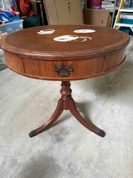 Photo of free antique wood table (6501 Fallwind Lane Bethesda) #1