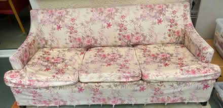 Photo of free king size bed setee (Twickenham TW2) #2