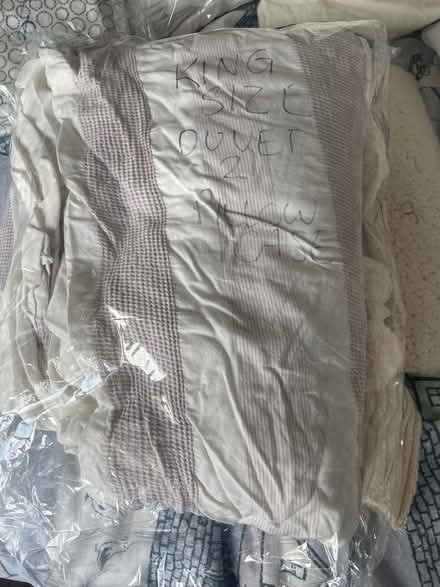 Photo of free King size duvet cover pillowcases (Teignmouth TQ14) #1