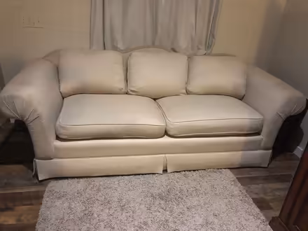 Photo of free Comfy Cream Couch (Acampo) #1
