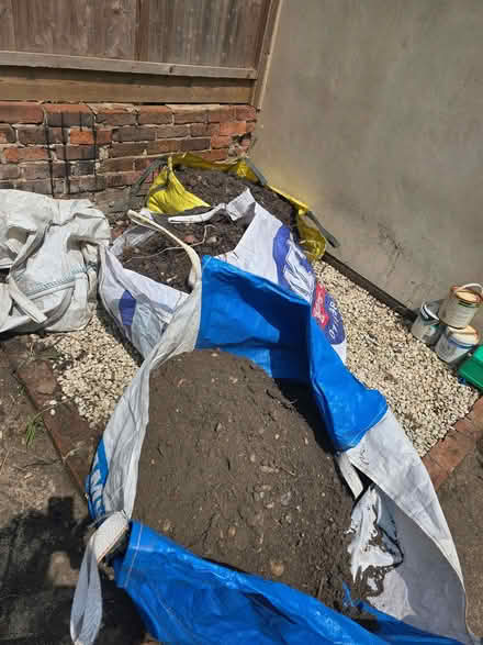 Photo of free Topsoil (Tilehurst Road RG1) #1