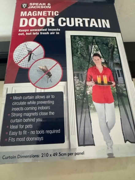 Photo of free Magnetic door curtin (East dulwich SE22) #1