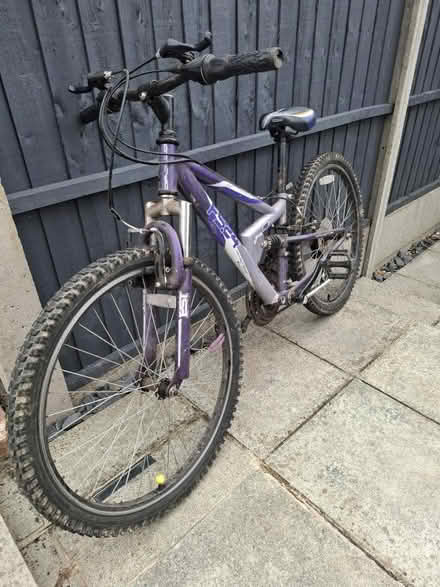 Photo of free Kids Bicycle age 5-12 (Crawley RH11) #2
