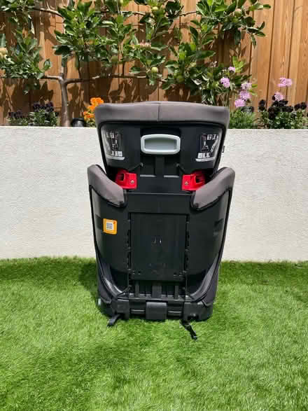 Photo of free Child’s booster seat (Balham SW12) #4