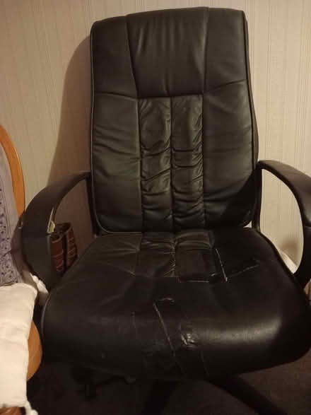 Photo of free Office chair (Leasowe CH46) #4