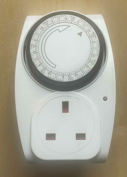 Photo of free 7-Day mains switching timer (Fishers Green SG1) #1