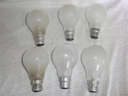 Photo of free Light Bulbs (AB10) #1