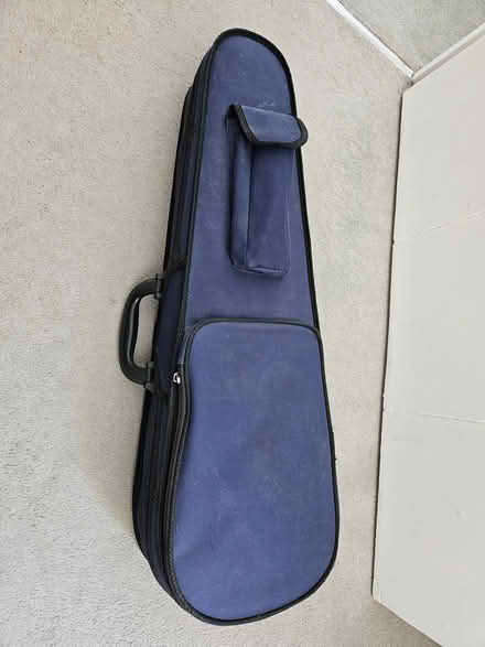 Photo of free Childs Beginners Violin (Hest Bank.) #2