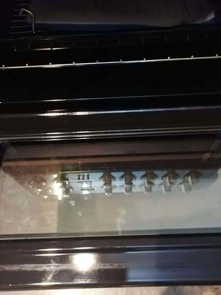 Photo of free 🧁 Indesit Electric Cooker – Double Oven & Ceramic Hob (Holmer Green HP15) #3