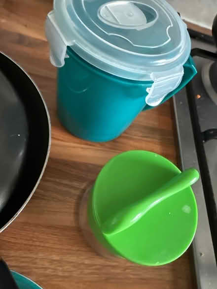 Photo of free Mix kitchen items (EH4) #3