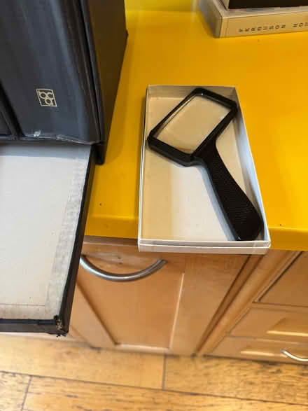 Photo of free Compact Edition the Oxford Dictionary + magnifying glass (Notting Hill Gate W11) #1