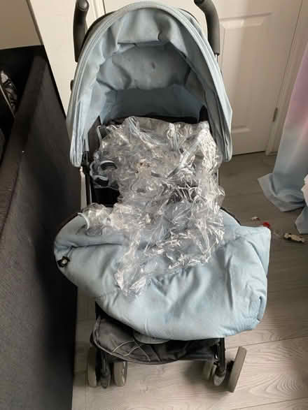 Photo of free Pushchair (De557aa) #4