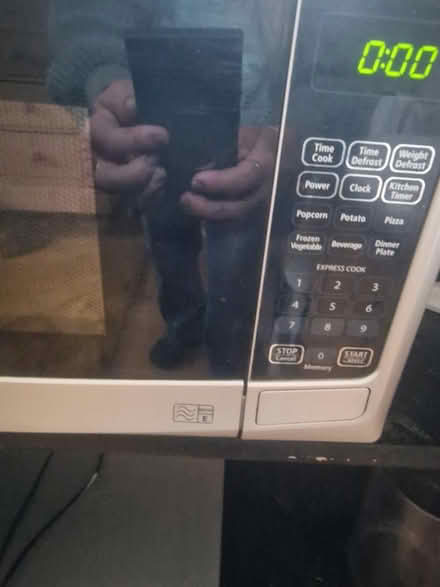 Photo of free Microwave (Chester CH2) #1
