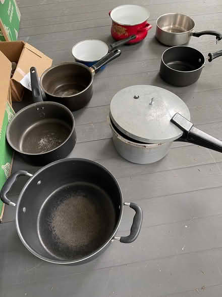 Photo of free Pots, lids, Bundt pans pressure pot (Clinton) #2