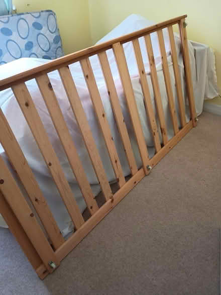Photo of free Single bed with trickle bed (Hitchin SG4) #2