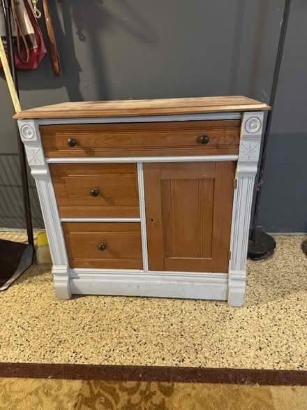 Photo of free Vintage wood cabinet (Bloomfield Hills) #1