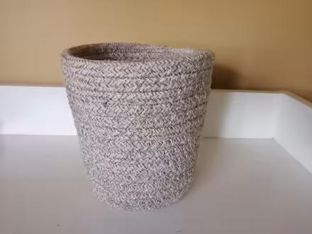 Photo of free Plant Pot Cover (Old Ottawa East) #1