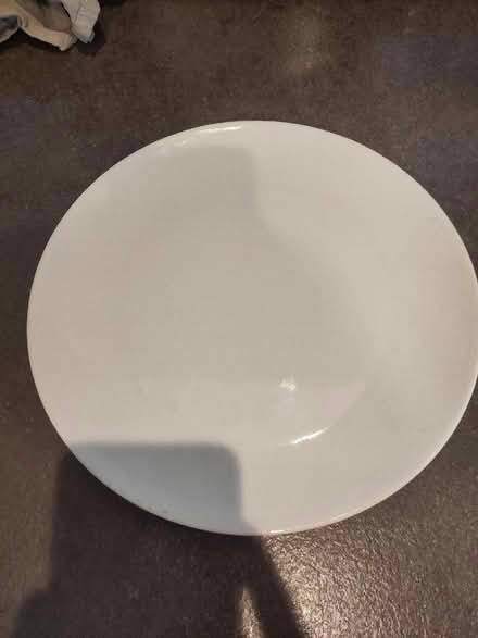 Photo of free White dinner plate (Walthamstow Village E17) #2