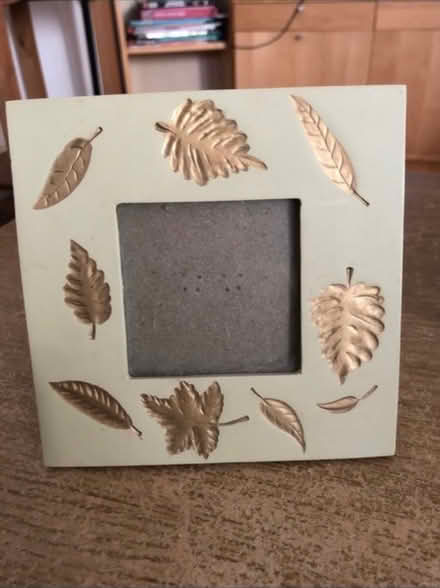 Photo of free Small Photo Frame (Cheshunt En8) #1