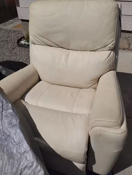 Photo of free Reclining chair (Behind Home Depot) #1