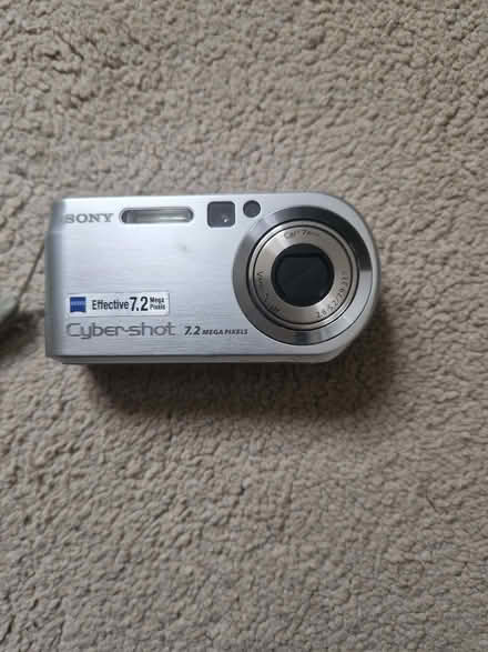Photo of free Sony Cybershot digital camera (Topsham EX3) #3