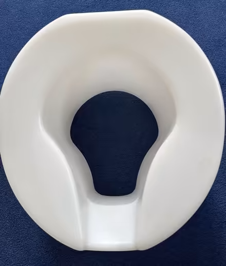 Photo of free Raised toilet seat (Chigwell IG7) #2