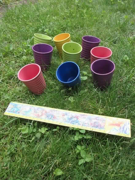 Photo of free flower pots -- 9 of them (North Cambridge) #1