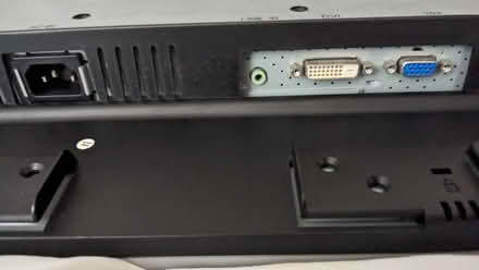 Photo of free SVGA computer monitor no stand or leads (Adeyfield HP2) #3