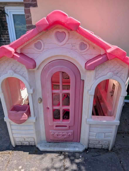 Photo of free Children's playhouse (Tunbridge Wells) #1