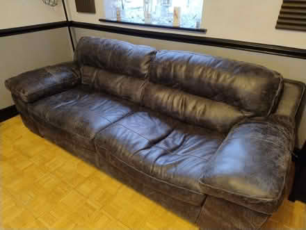 Photo of free Couch (Rock Ferry CH42) #1