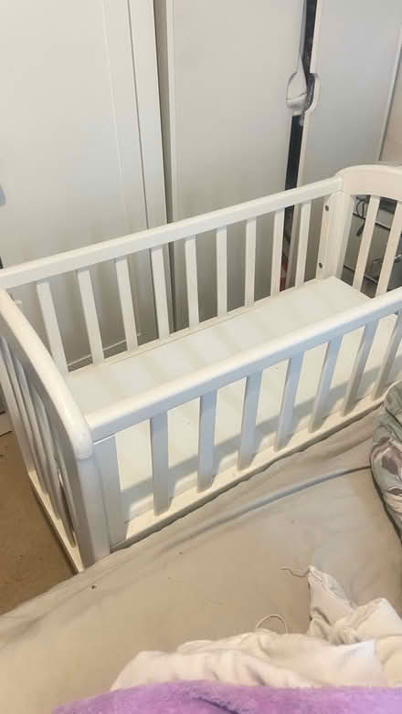 Photo of free Baby cot (CM13) #1