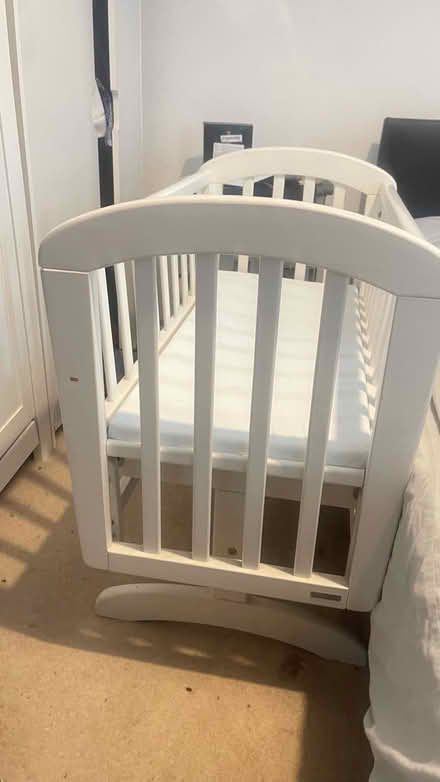 Photo of free Baby cot (CM13) #2