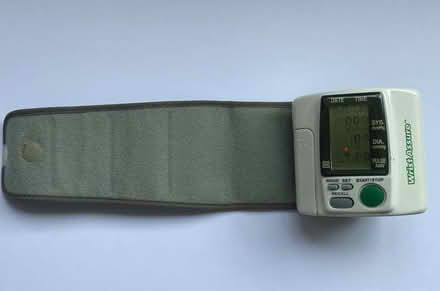 Photo of free Digital Blood Pressure Monitor - Not working (Noctorum CH43) #4