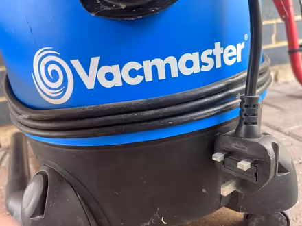 Photo of free Vacmaster wet dry vacuum cleaner (Grafton area Cambridge CB1) #2