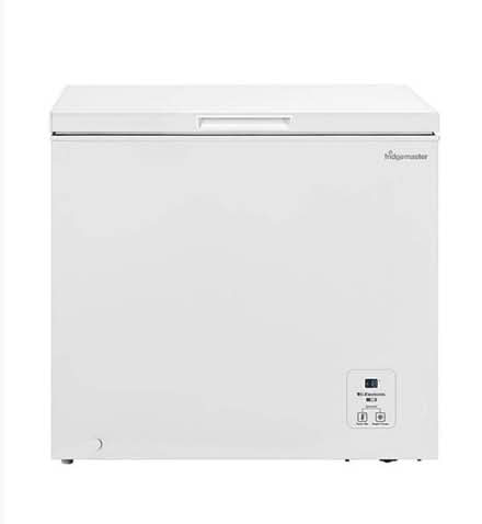 Photo of Chest freezer (Purfleet RM19) #1
