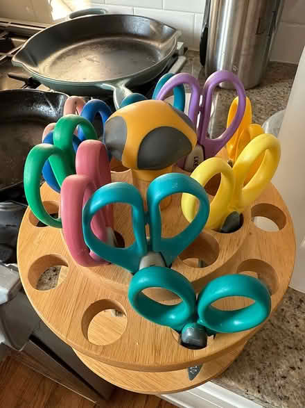 Photo of free Assorted scissors for kids (Scarsdale) #1