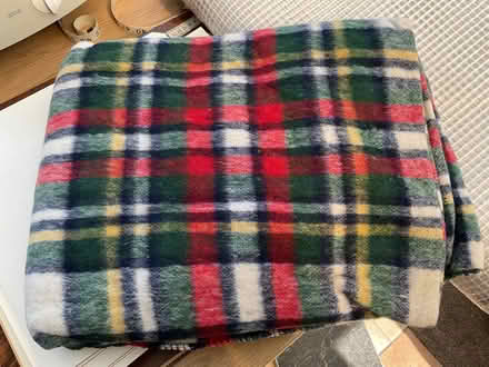 Photo of free New Checked blanket. About 2 mtrs x 2 mtrs . Unused . (Middleton Junction OL9) #1