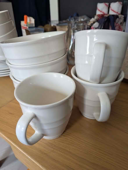 Photo of free 3 deep white bowls and 3 large white mugs (Abraham Heights LA1) #3