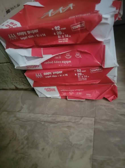 Photo of free 4 packs copy paper 500 sheet packs (north philadelphia) #1